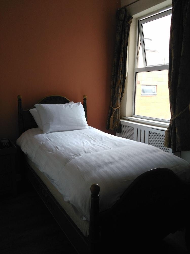 Maitrise Hotel Wembley - London Eksteriør billede